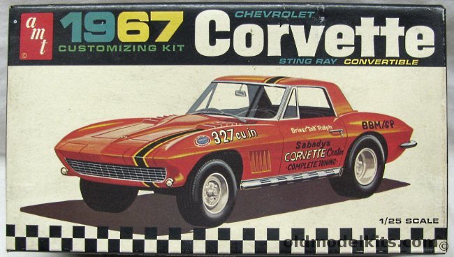 AMT 1/25 Chevrolet 1967 Corvette Stingray Convertible - Stock / Road Racer / Rally, 6917-170 plastic model kit